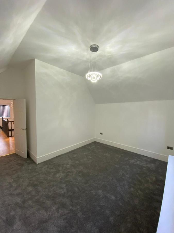 울버햄프턴 Penthouse Apt8 아파트 외부 사진