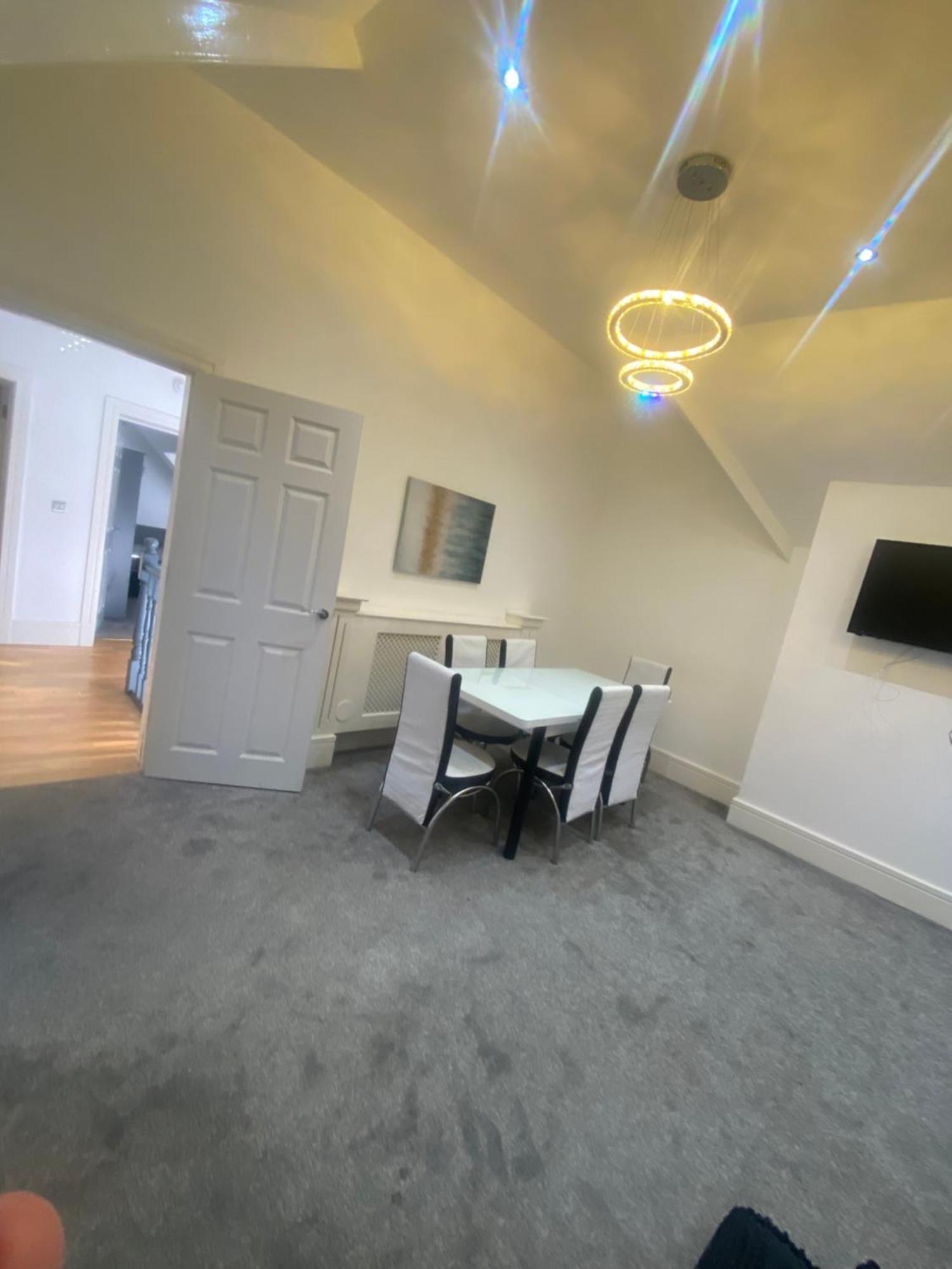 울버햄프턴 Penthouse Apt8 아파트 외부 사진